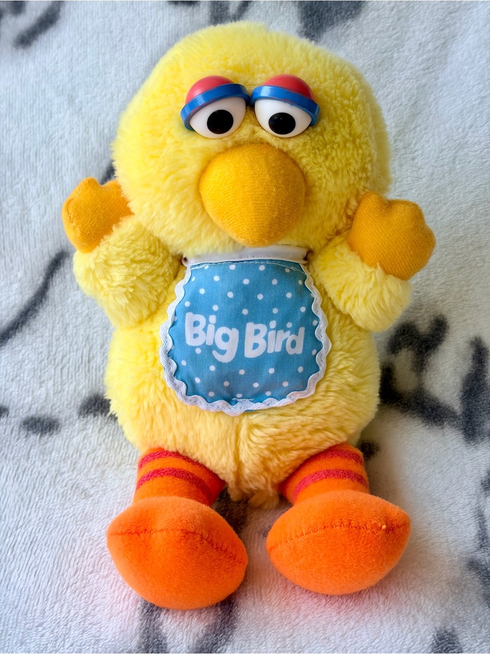 1983 Playskool/SesameStreet Lullabye Big Bird 11” Plush Toy/Hasbro Softies Line